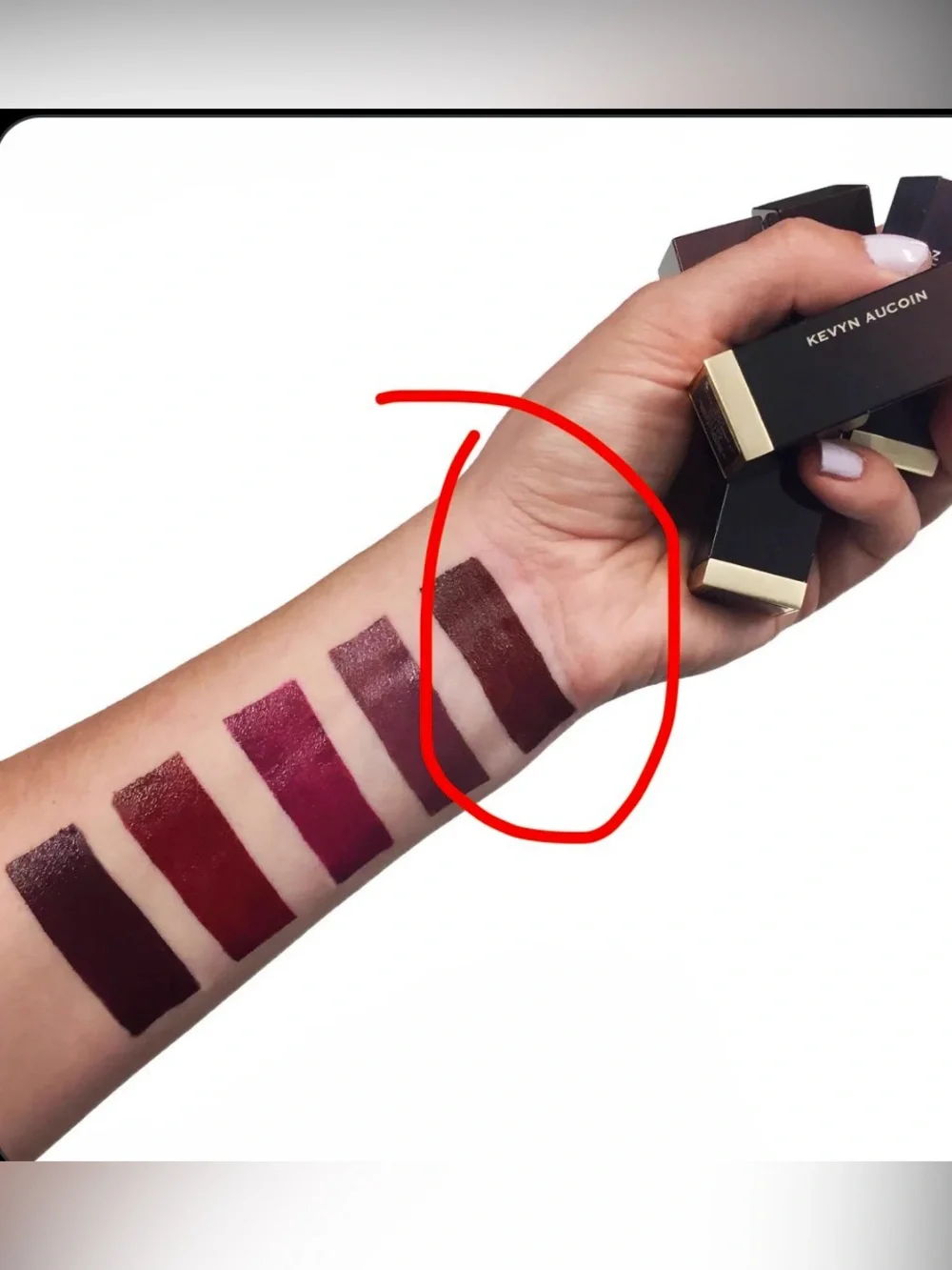 Kevyn Aucoin - The Expert Color - Black Dahlia - NIB